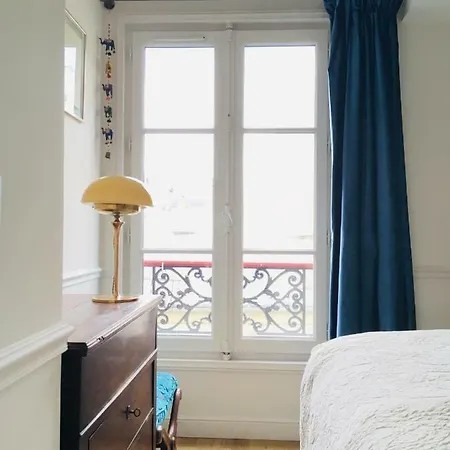 Elegant And Cosy Flat Near Montmartre *