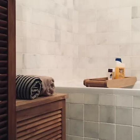 Elegant And Cosy Flat Near Montmartre 아파트 파리