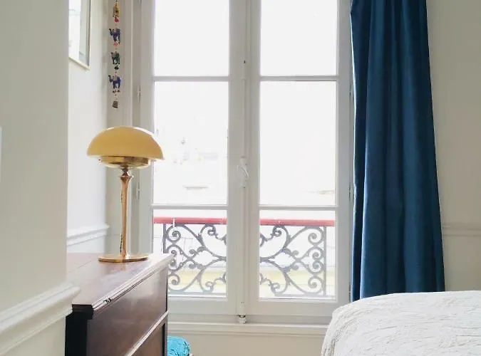 Elegant And Cosy Flat Near Montmartre *