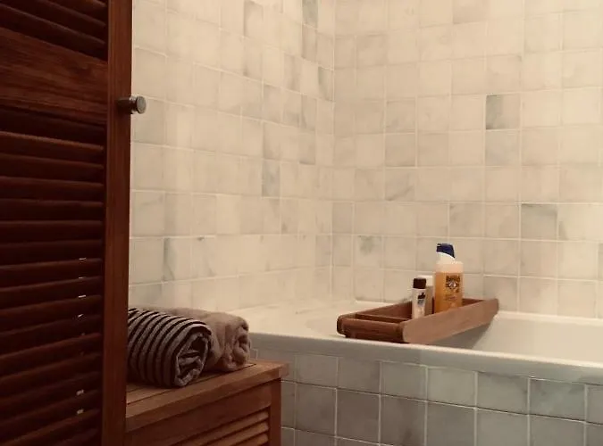 Elegant And Cosy Flat Near Montmartre Apartman